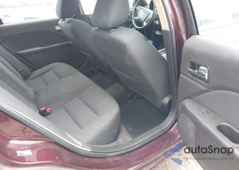 2011 Ford Fusion Se z USA, uszkodzony, nr VIN 3FAHP0HA1BR153684